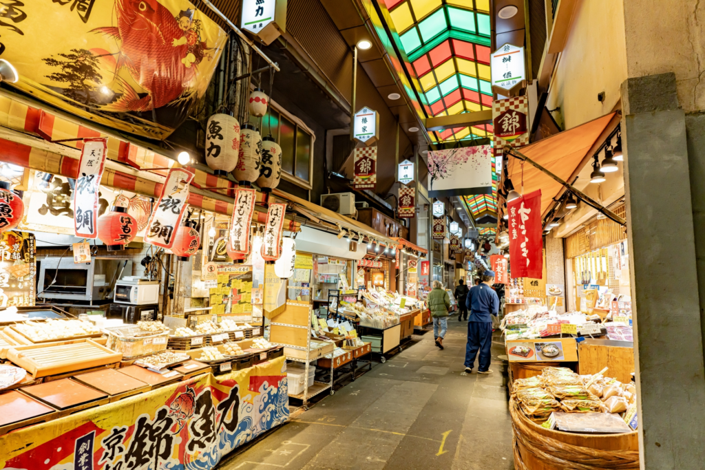 Nishiki Market – Kyoto’s best food market with local delicacies.